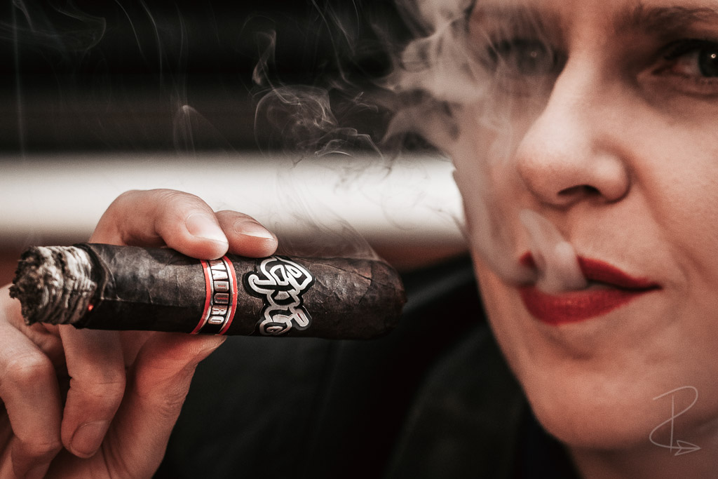 The beuatifully rich smoke from the Epic Maduro Gordo Cigar
