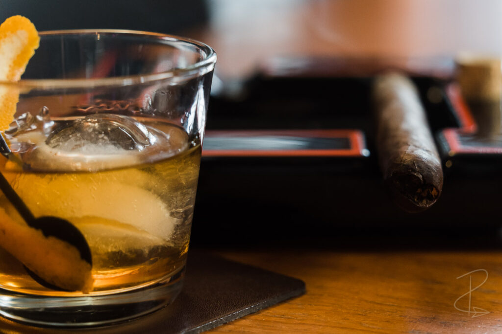 Pairing a Bourbon Old Fashioned with my Rocky Patel The Edge Maduro Toro cigar